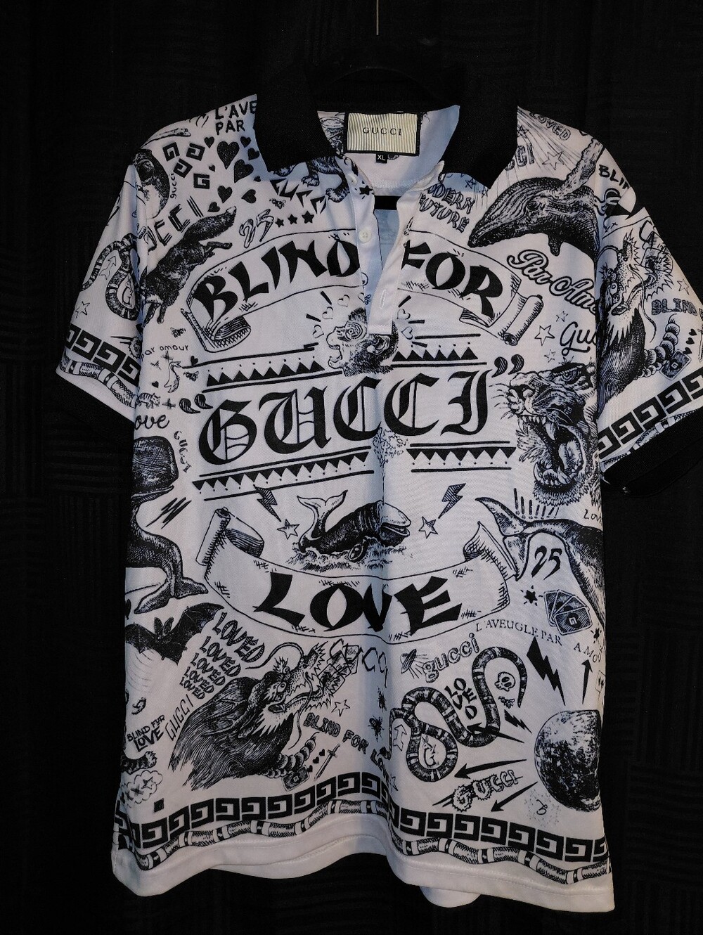Gucci White Polo with "Blind For Love" Black Graphic Print